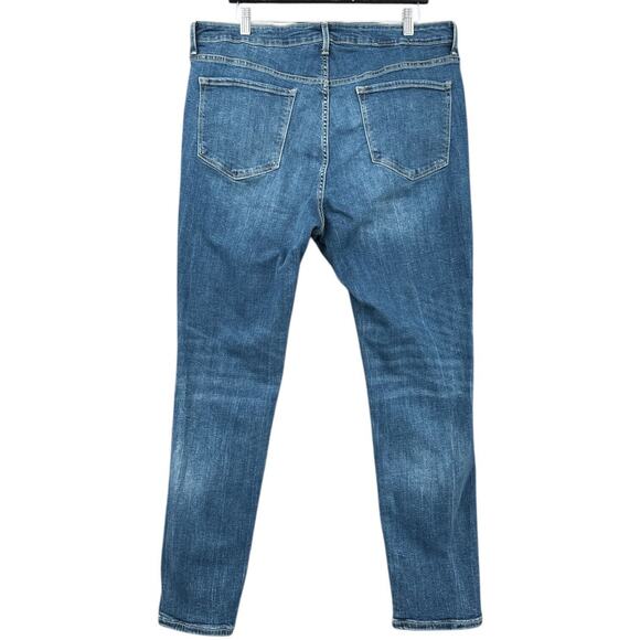 Old‎ Navy Rockstar Blue Distressed Medium Wash Jeans Womens Size 18 Regular - Picture 2 of 7